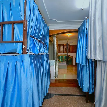Sakura Hostel Saigon Ho Chi Minh City Exterior photo