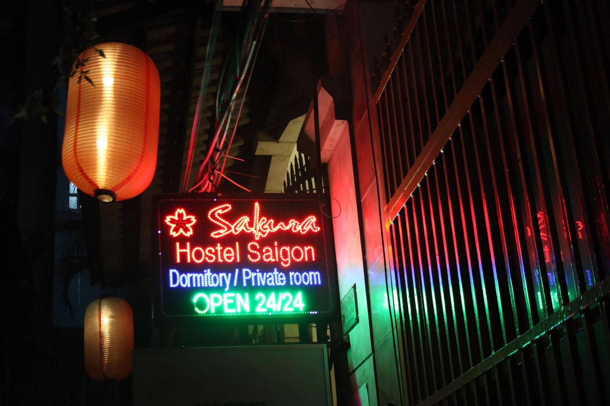 Sakura Saigon होटल 2*